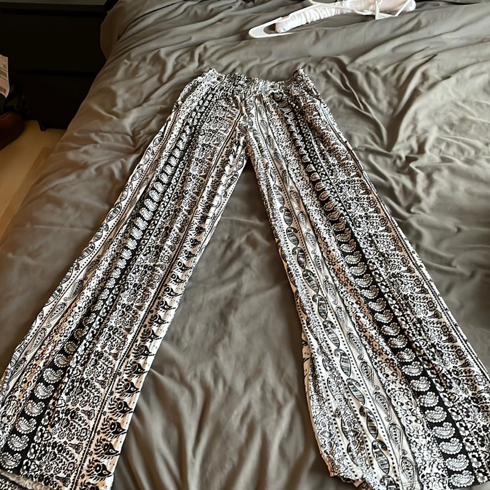printed flared flowy
